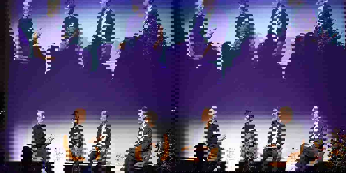 53348892584 60F21b9f53 O (1)